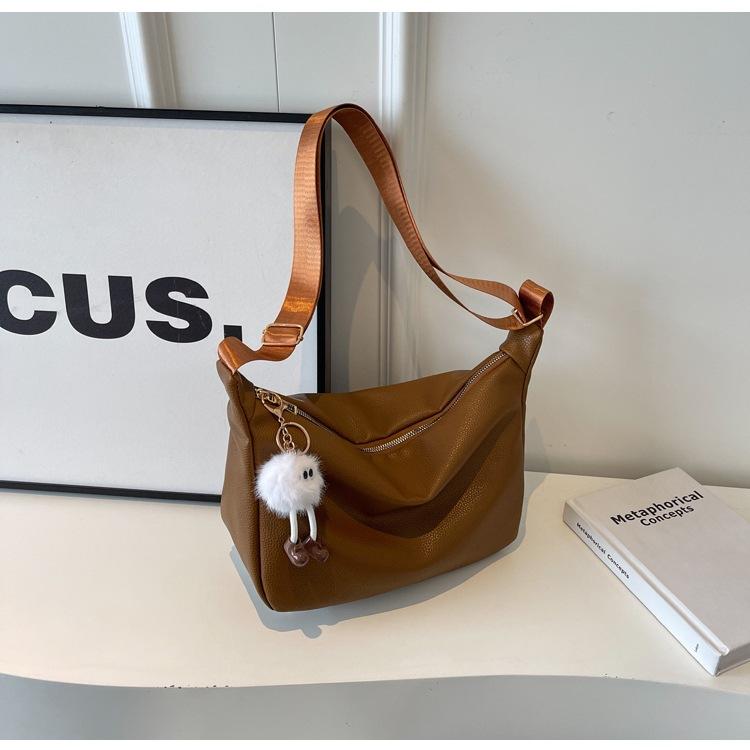 Popular bag women's new soft wide shoulder strap messenger bag textured shoulder tote bag