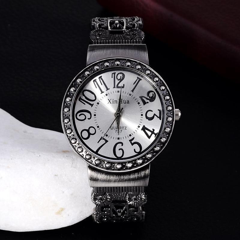 

Women Bangle Watch Retro Relojes Vintage Bracelet Watch Quartz Luxury Female Feminino Casual Wristwatch XinHua Fashion Watches белый