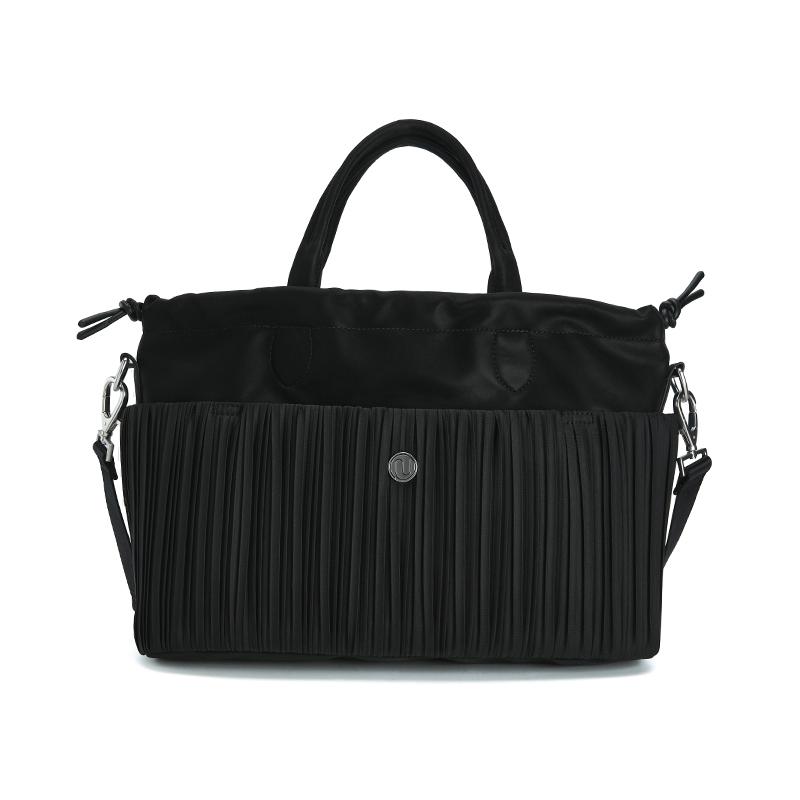 

Новая тканевая сумка кроссбоди на одно плечо FILA обычная женская черная F13W542161FBK 42.9*12.4*25.9CM