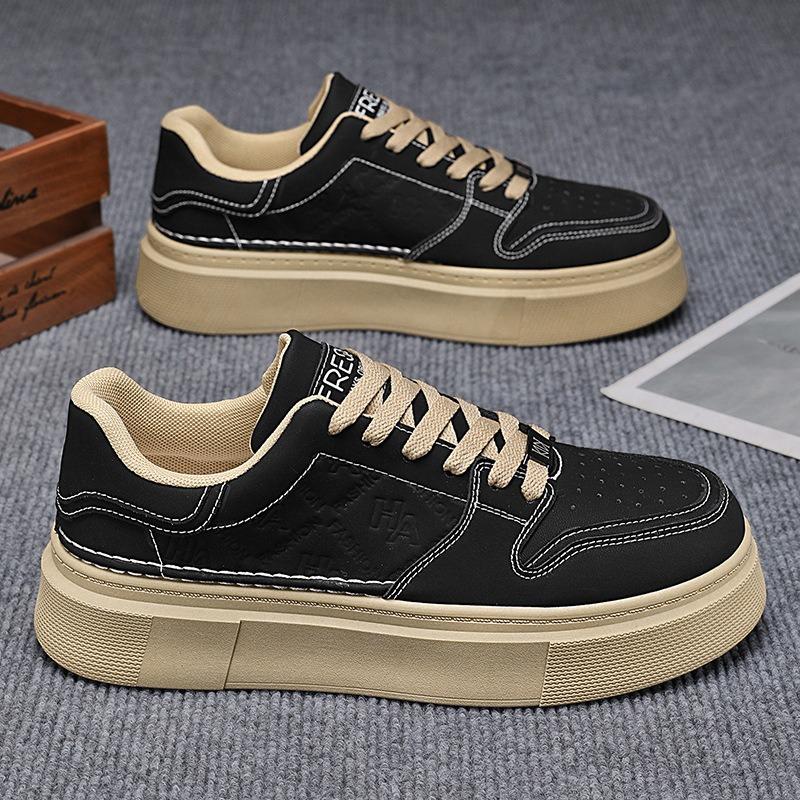 

Summer men s shoes new breathable little white shoes men s trend versatile platform sports shoes casual board shoes trendy shoes 44