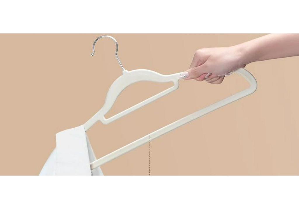 Antislip Velours Kledinghanger: Naadloze Organizer om Inzakkingen op de Schouders te Voorkomen, Ideaal voor het Drogen van Kleding Thuis en in een Studentenkamer.