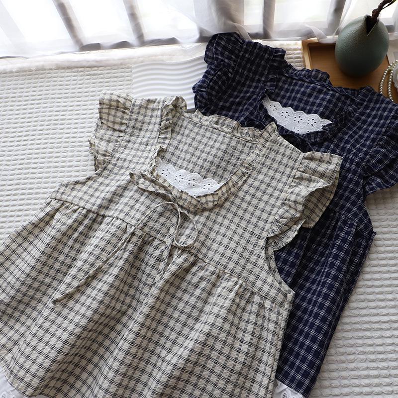 

2025 Korean Style Sleeveless Plaid Lace-Trim Tie Top 3998 One Size белый