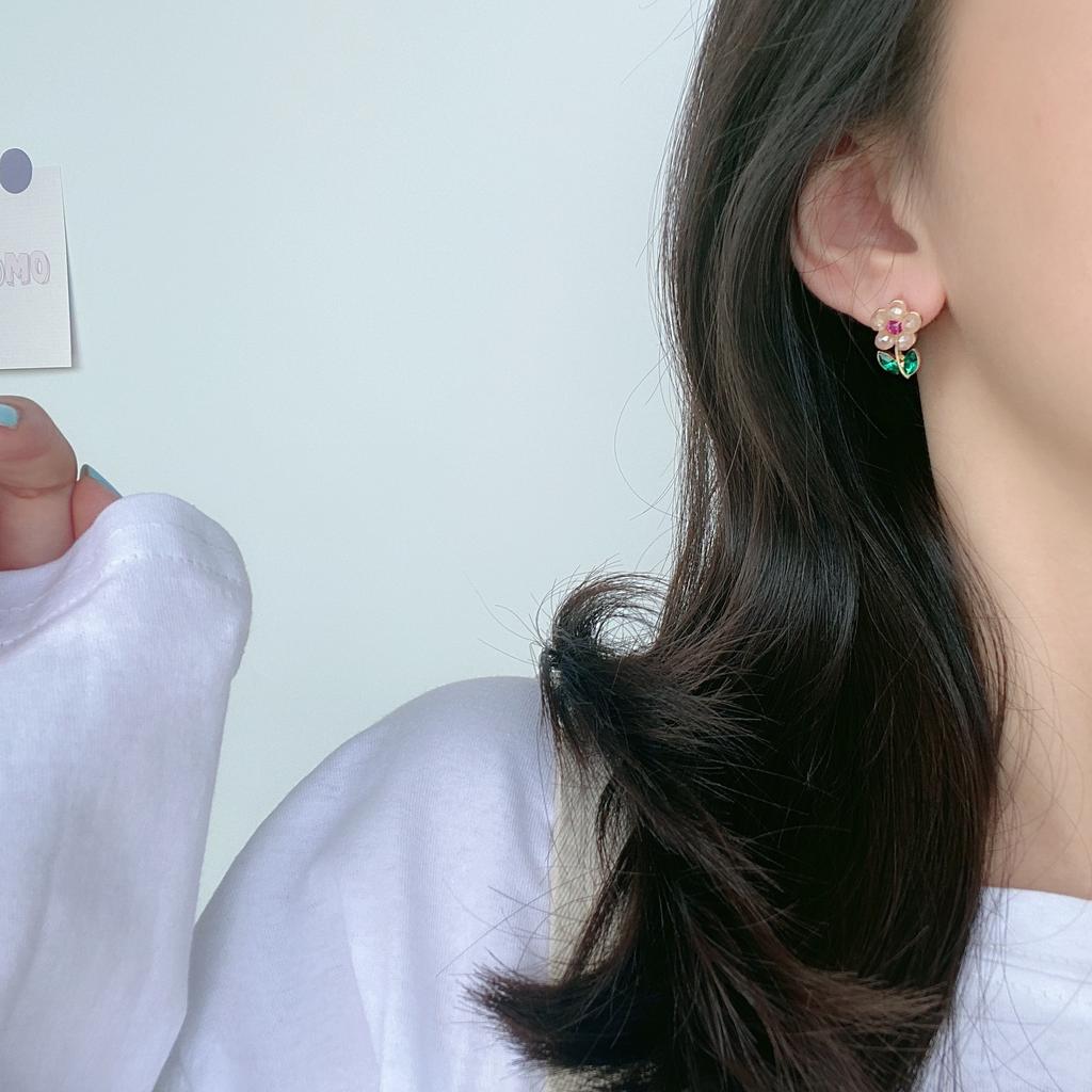 Koreanische Schlichte Muschel Kamelienrose Blume Ohrclips Ohrringe Kein Piercing Retro Kleine Gänseblümchenblume Clip-On Ohrringe Kein Gepierctes Ohr