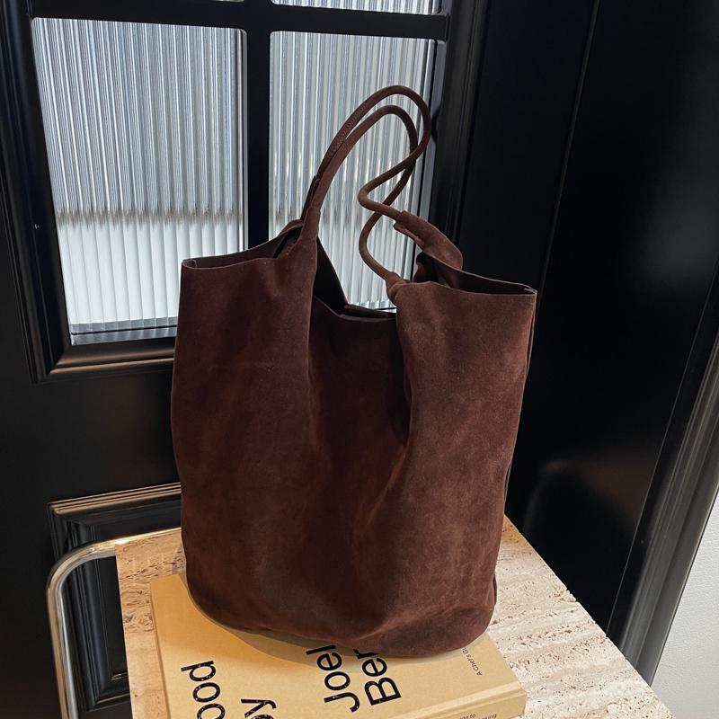 

Сумка через плечо из искусственной кожи с застежкой-молнией, однотонная, матовая, большой емкости, новая модная универсальная повседневная сумка через плечо для женщин