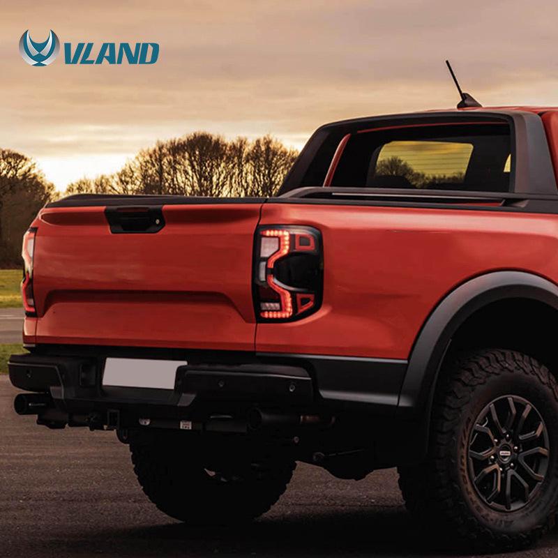 2022+ Ford Everest/Ranger LED Streamer Turn Signal Taillight Assembly