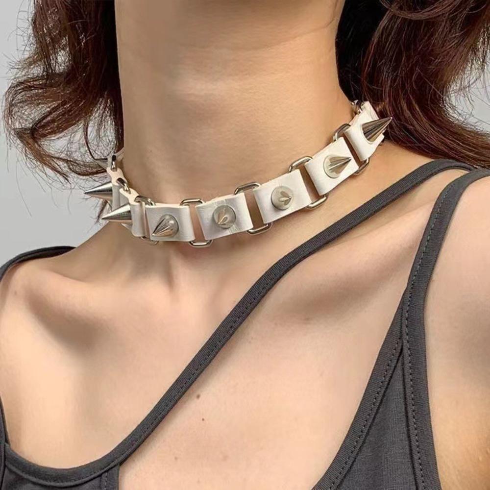 Gothic Harajuku Black Leather Silver Color Rivet Pointed Collar Necklace for Women Men Personality Punk Jewelry Accessories Gift