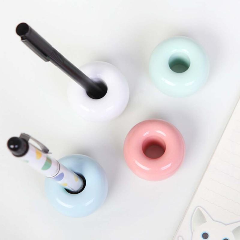 Mini Donut Ceramic Toothbrush Holder Bathroom Storage Accessories Toothbrush Base Frame Storage Rack Tooth Brush Stand Shelf