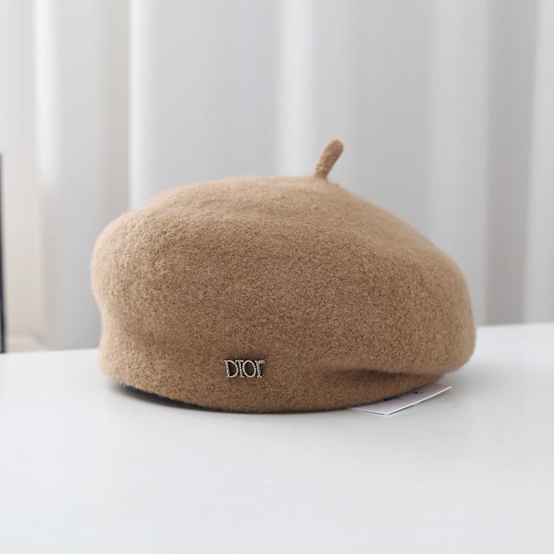 Wool Beret Women's Autumn and Winter Literary Pleated Edge Metal Letter Mark Retro Warm Pumpkin Hat