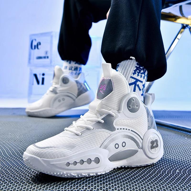 

Hydrogen cloud basketball shoes new wear-resistant sports sports high-top friction sound sneakers 35