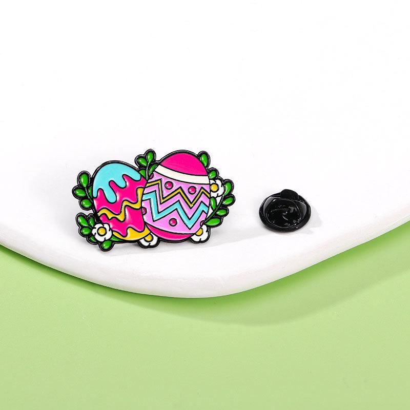 Easter cute rabbit brooch summer female tide bag accessories egg metal badge backpack pin accessories