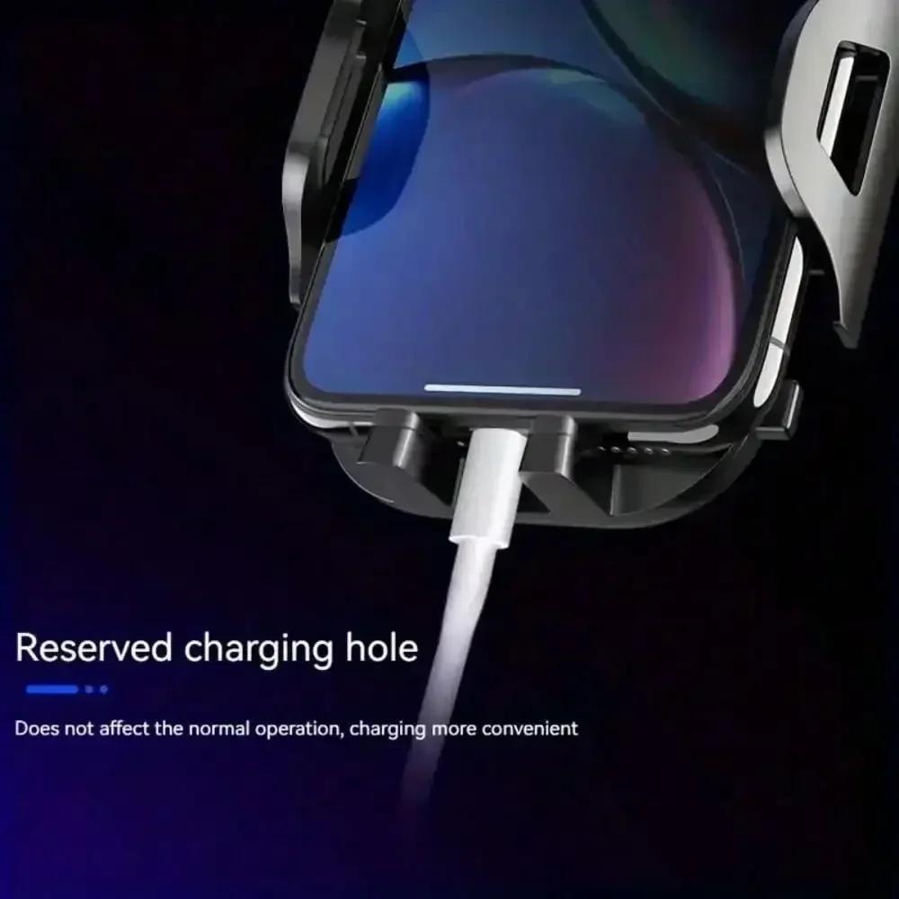 Universal Car Phone Holder - Strong Suction Cup Mount for Navigation Smartphones Multifunctional Clip Design