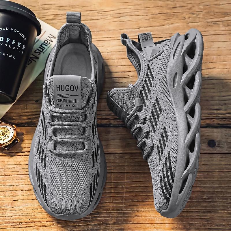 New Fashion Men 's Four Seasons Comfortable Thick Sole Shoes Students BoysTrending Soft Sole Breathable Casual Running Sneakers