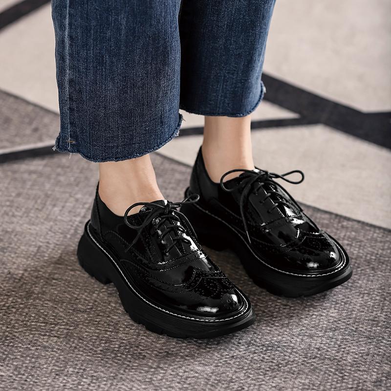 Fashion Oxfords Shoes for Women Real Cow Leather Lace Up Round Toe Black White Vintage Brogue Shoes Female 2025 Spring Platform Shoes