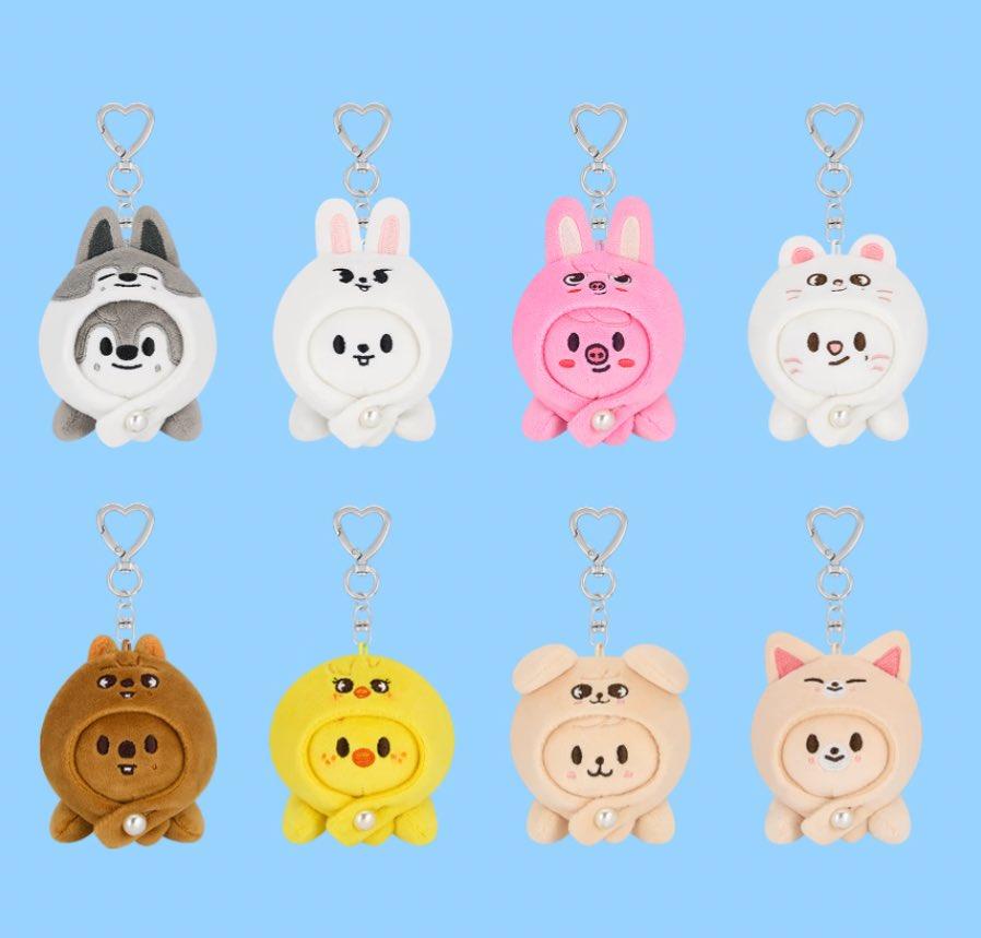 Stray kids SKZOO Keyring lying