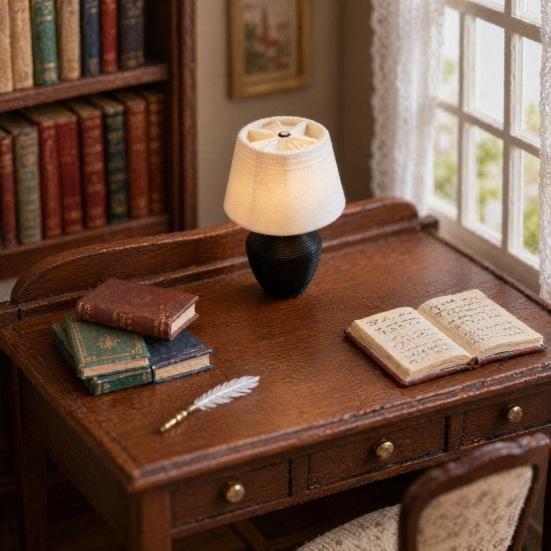 Lámpara de Mesa en Miniatura, Pequeña Lámpara Retro de Mesita de Noche, Mini Lámpara de Escritorio para Mansión de Muñecas a Escala 1/12, Dormitorio en Miniatura
