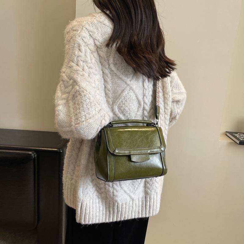 Bag Women's Texture Fashion Casual Handbag New Autumn and Winter Student Shoulder Crossbody Bag