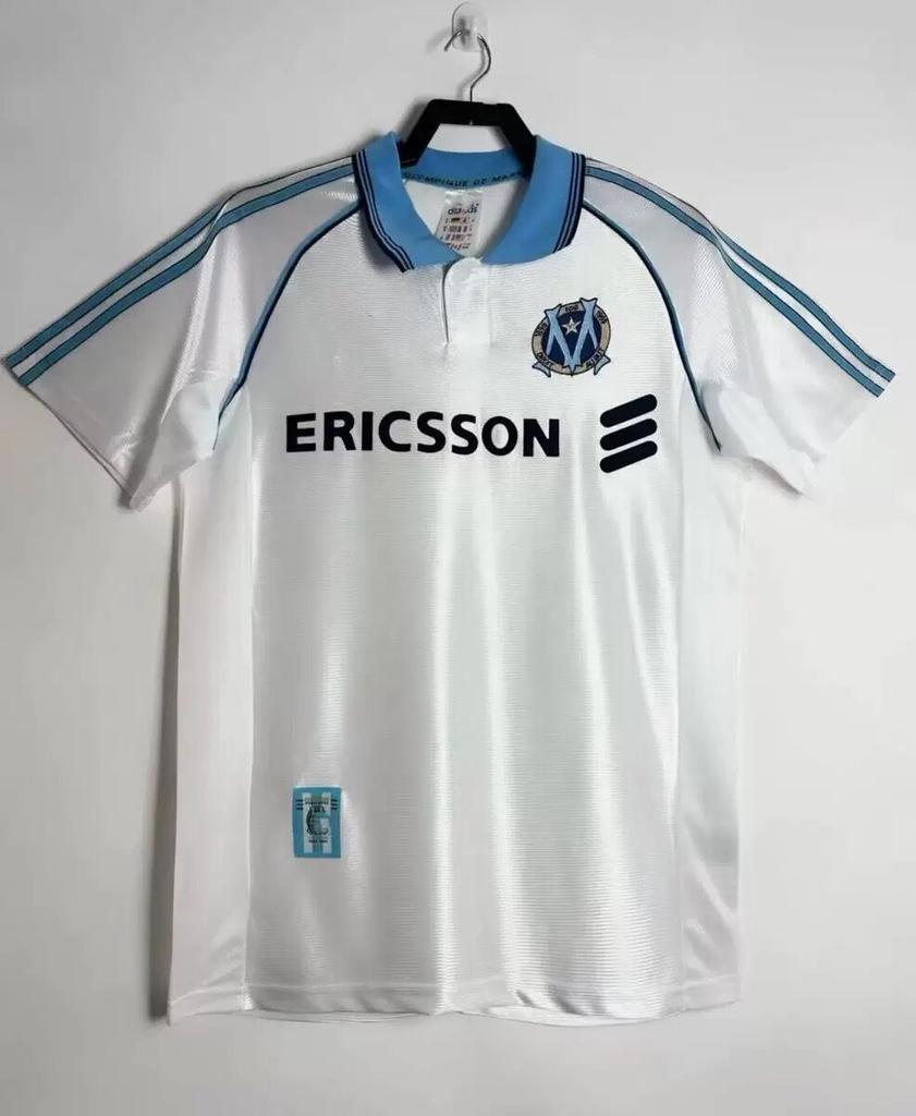 Source: Retro football uniform: Brazil-Real Madrid-Manchester United nostalgic version short-sleeved jersey
