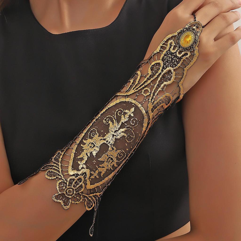 Vintage Gold Lace Bracelet with Hollow Design for Women - Elegant Evening Accessory