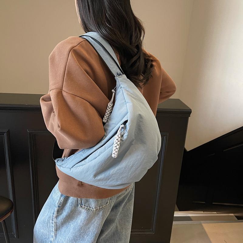 Crossbody Bag Women's Light and Large-capacity Leisure Sports Dumpling Bag Summer New Shoulder Bag Trendy Cloth Bag