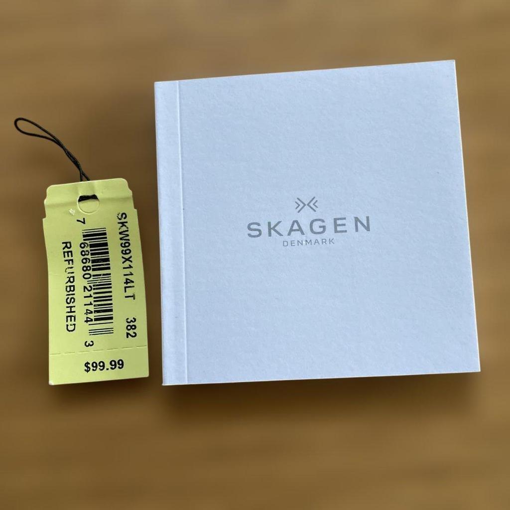 Used SKAGEN watch white