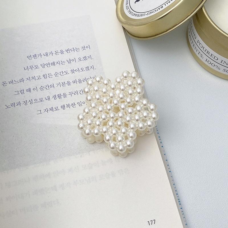 New Fashion Hollow Pearl Hair Claw Clips Simple Non Slip Mini Geometric Bangs Barrettes Hair Jaws for Women Girls Daily