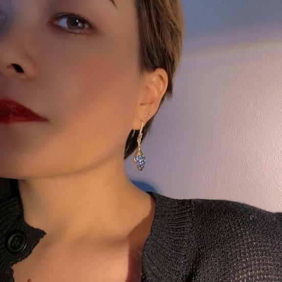 Vonzó medálos fülbevalók teljes strasszkővel, geometrikus, alkalmi