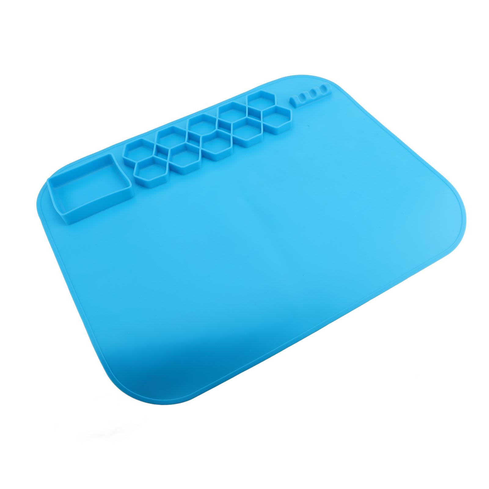 

Silicone Painting Mat 40x50cm Paint Watercolor Graffiti Art Mat with Palette for Drawing Doodling синий