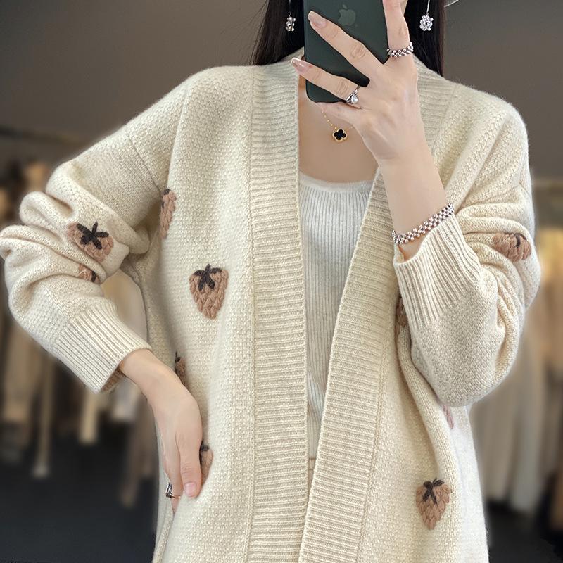 Women's Fashionable V-Neck Color Block Wool Cardigan - Autumn/Winter Sweet Strawberry Sweater