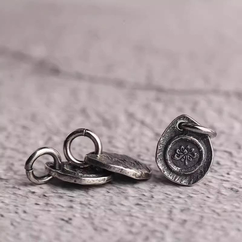 Tibetan Cultural Handmade Retro Lotus Side Clip Accessory