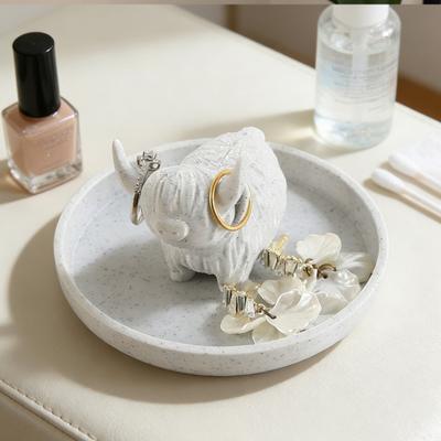 Porta-Anéis Vaca das Terras Altas com Prato Circular Plástico Estilo Boêmio Organizador de Prato para Joias para Banheiro de Casa de Fazenda Escritório Sala de Estar Decoração de Mesa