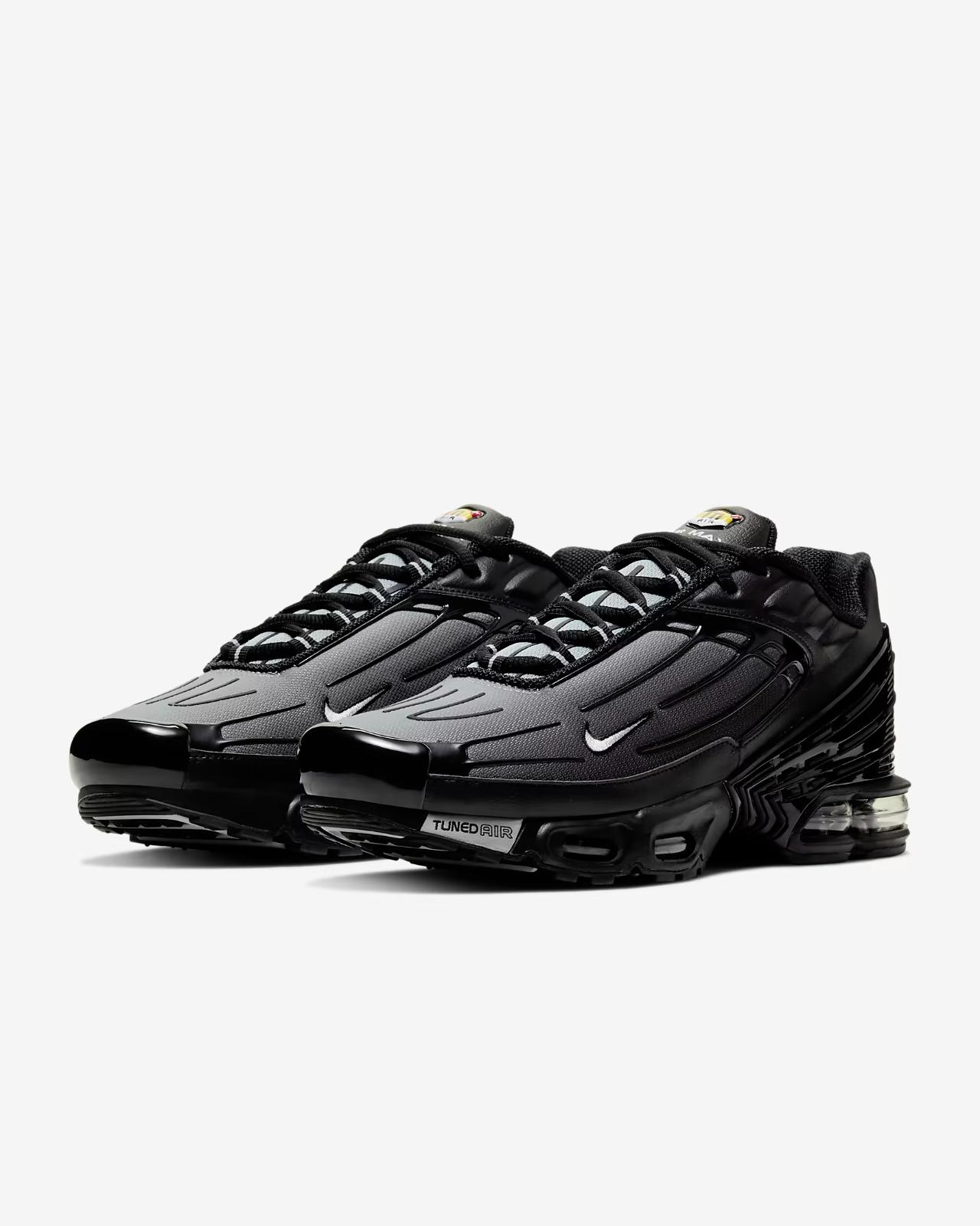 CJ9684-002 Nike Air Max Plus 3
