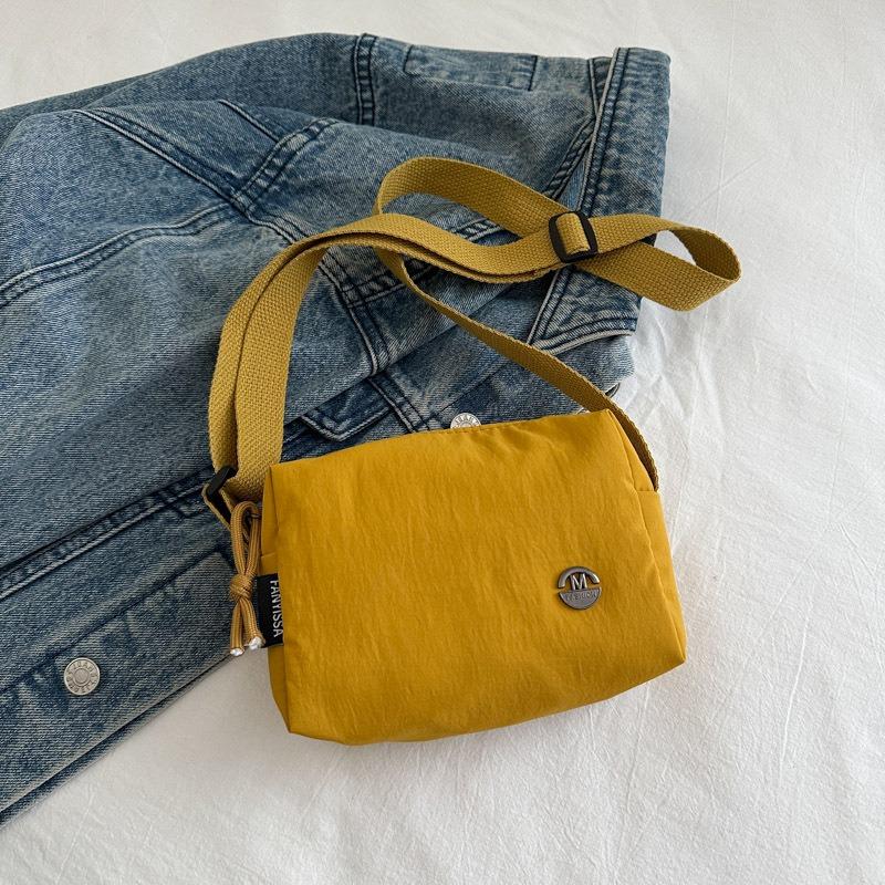 Today's Popular Fashion Casual Bag Summer New Versatile Solid Color Simple Shoulder Messenger Bag