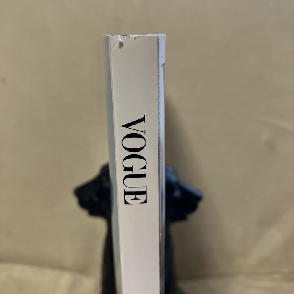 [USED] VOGUE [US] September 2023Vogue Supermodel