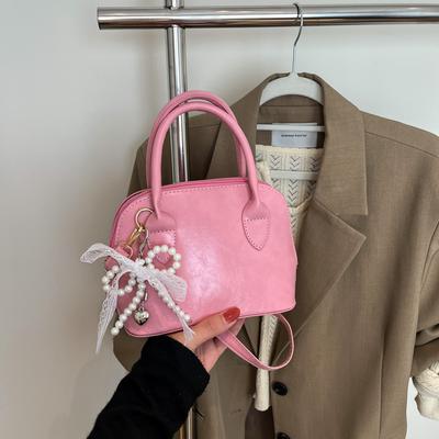 Korean Niche Fashionable Portable Shell Bag Women's 2025 Spring New Foreign Style High Value Single Shoulder Messenger Bag