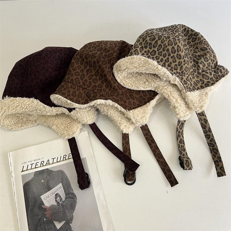 Retro Autumn and Winter Warm Leopard Print Lei Feng Hat Women's Plush Cycling Ear Protection Big Head Circumference Pilot Hat Men Show Small Face