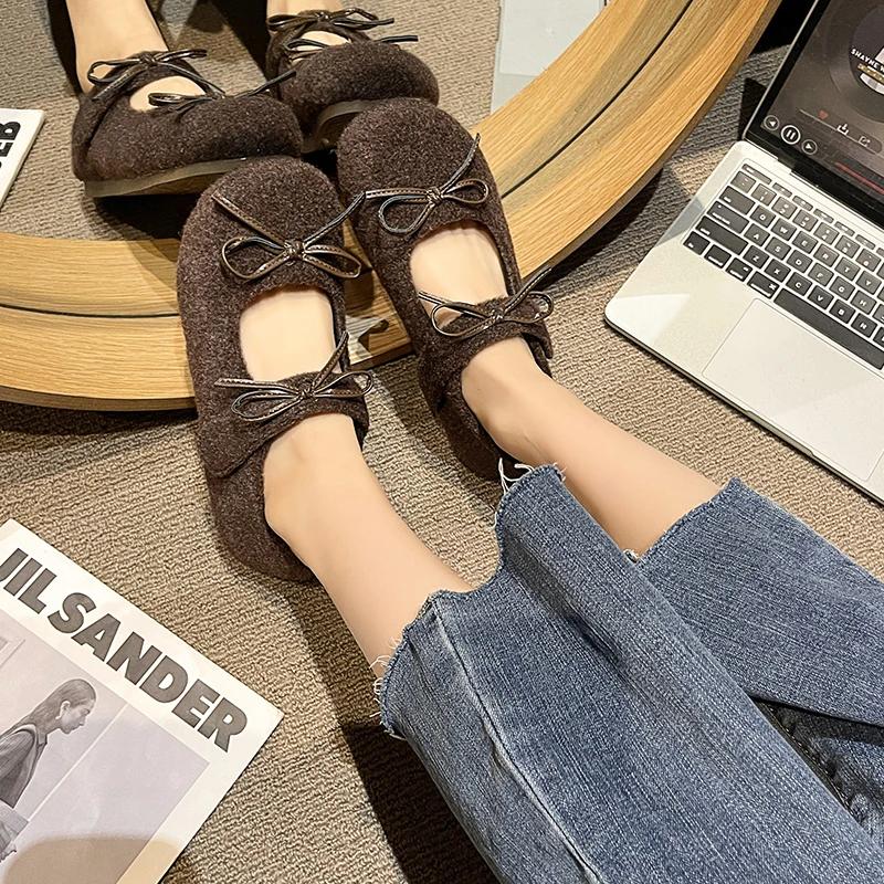 Modne Jednolite Płaskie Buty z Kokardą Zimowe Okrągły Nosek Wsuwane Damskie Buty na Wyprzedaży 2025 Nowe Płaskie z Płytką Cholewką Sapatos Baixos