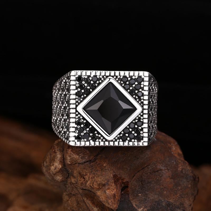 Silver Colored Ring, Retro Black Stone Opening, Retro Trend, Personalized Men's and Women's Jewelry