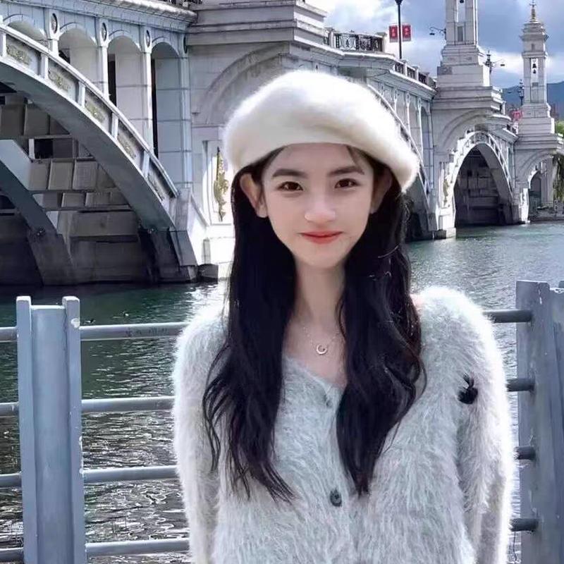 Bere de iarnă pentru femei Versiune coreeană Beretă din blană de iepure Căciulă caldă tricotată din lână Ține de cald