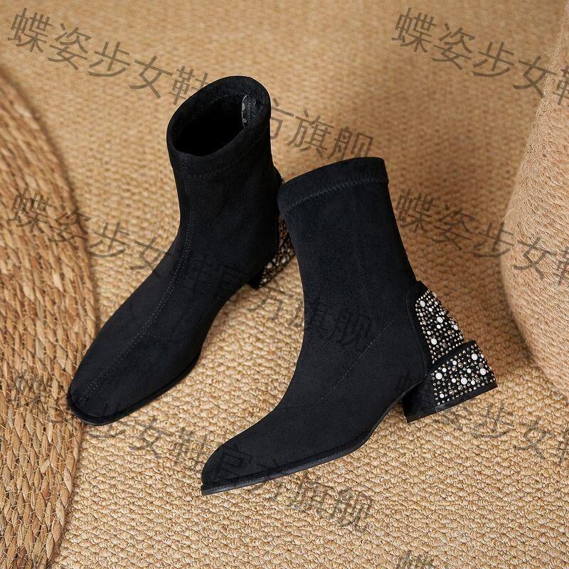2025 AutumnWinter Elegant Black Suede Ankle Boots with Pearl Rhinestones - Women s Square Toe Versatile Short Boots 40 3779₽