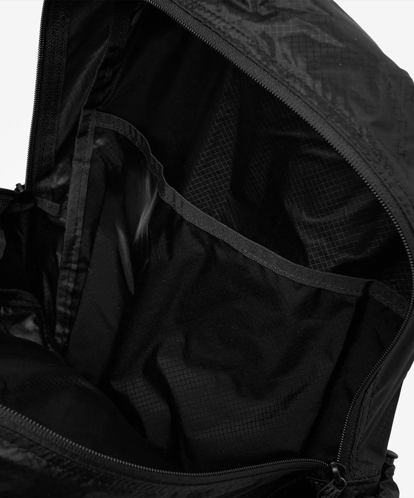 New Balance Nbgcgs1206 / Light Backpack V2 (Black)