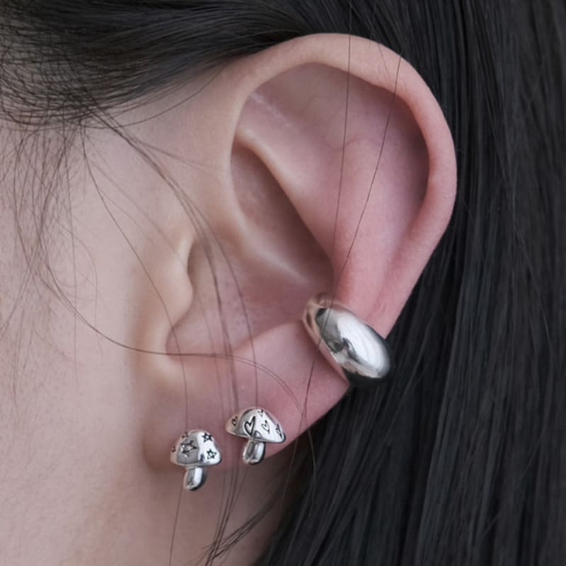 reinheart Love mushroom piercing