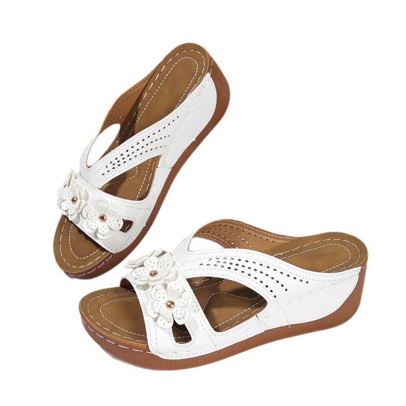 Large size new slope heel hollow flower slippers female fish mouth slippers