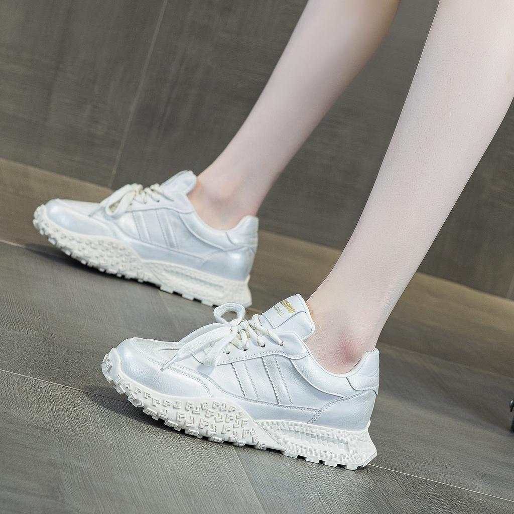 Thick-soled Low-top Super-hot Women's Spring and Autumn New Versatile Women's Shoes Casual Shoes Blue