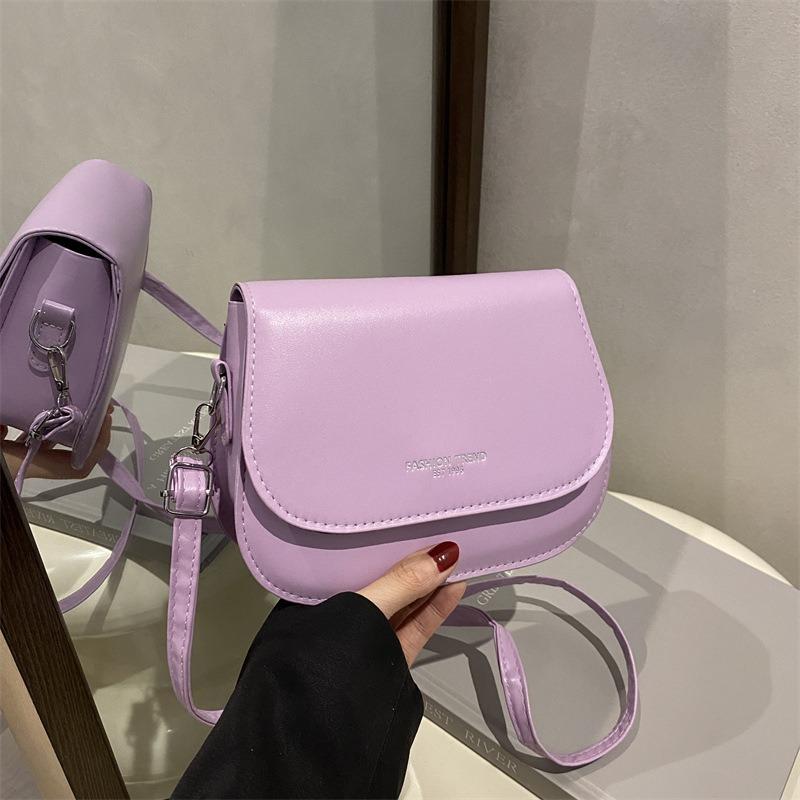 Stylish and simple shoulder bag women's summer new simple small square bag girls practical senior shoulder bag