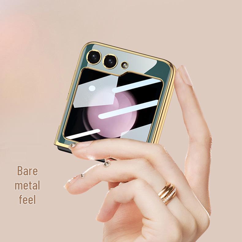 Samsung Z Flip5 Foldable Heart Design Screen Protection Case