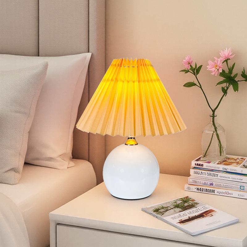 Pleated Cream-Style Table Lamp, Bedroom Bedside Lamp, Nordic Night Light, Dimmable Eye-Caring Lamp for Amazon