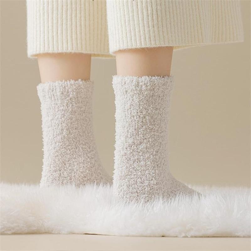4 Pairs Women Fuzzy Socks Warm Fluffy Socks Japanese Thick Slipper Socks Aesthetic Fleece Long Socks
