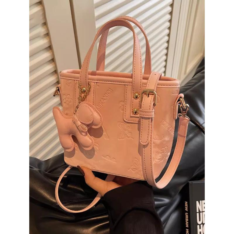 Super Fire Small Bag Women's 2025 New Trendy Niche Versatile Messenger Bag Commuting To Work Portable Bucket