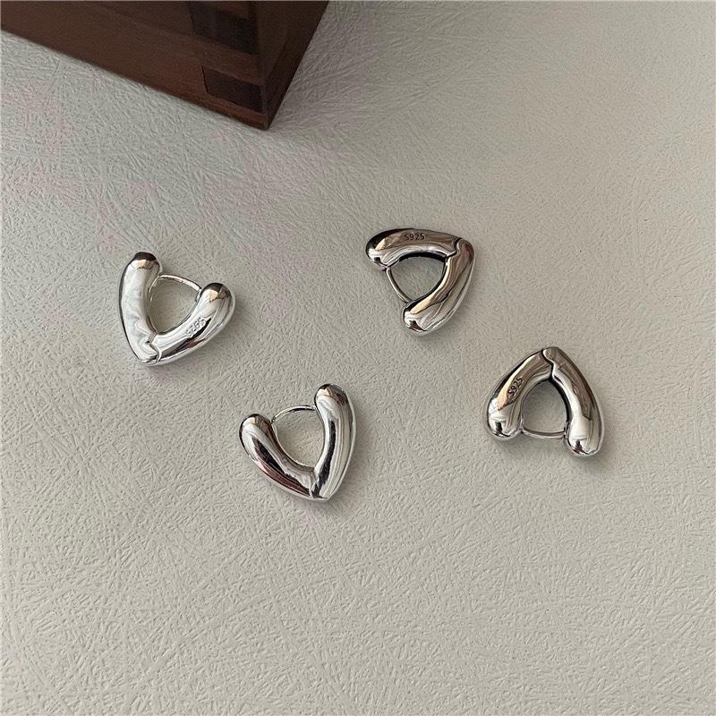 Love Earrings Year New Trendy Niche Design Sense High-end Earrings Women