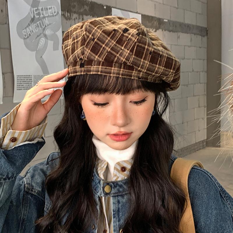 Retro Kontrastfarbene Karomuster-Baretts für Damen Japanisch Personalisierte Vielseitige Gesichtsbetonende Kleine Literarische Malerhüte